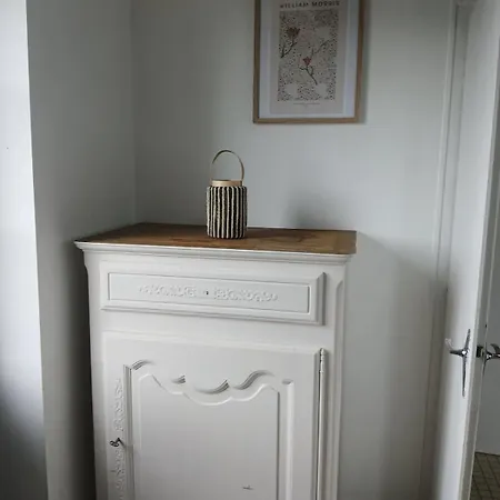 Maison Proche Chateau ブレシュイール